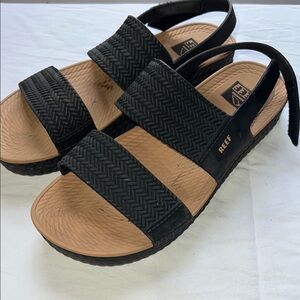 Reef Black and Tan Sandals